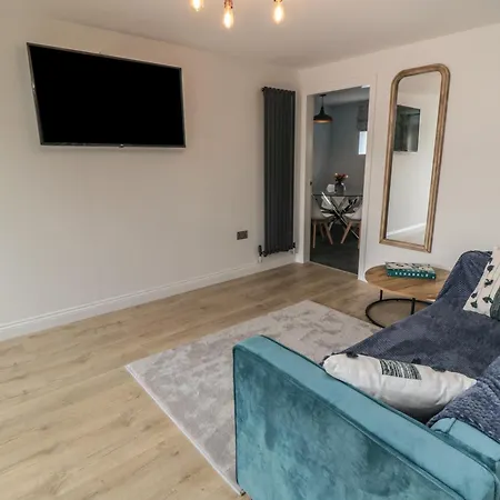 1 Staveley Weaverthorpe